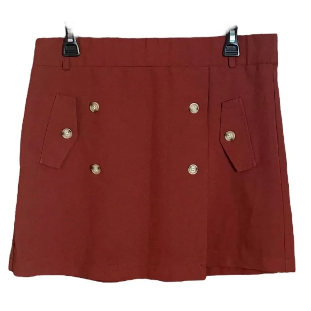 Joe B. by Joe Benbasset Double-Breasted Mini Skirt. Rust Color. Size X-Large.