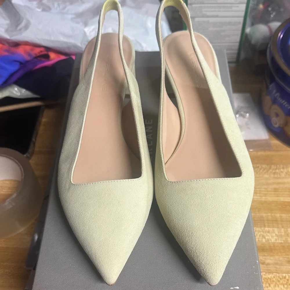NIB Everlane The Editor Slingback in Spearmint Suede Size 7.5