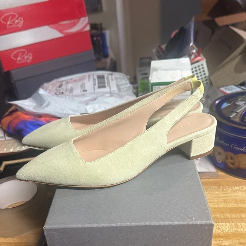 NIB Everlane The Editor Slingback in Spearmint Suede Size 7.5