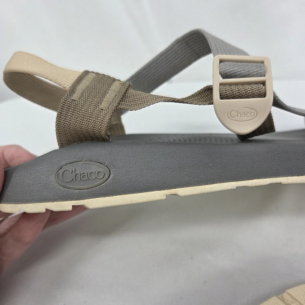Chaco Men's Bodhi Earth Gray Sandals sz 12