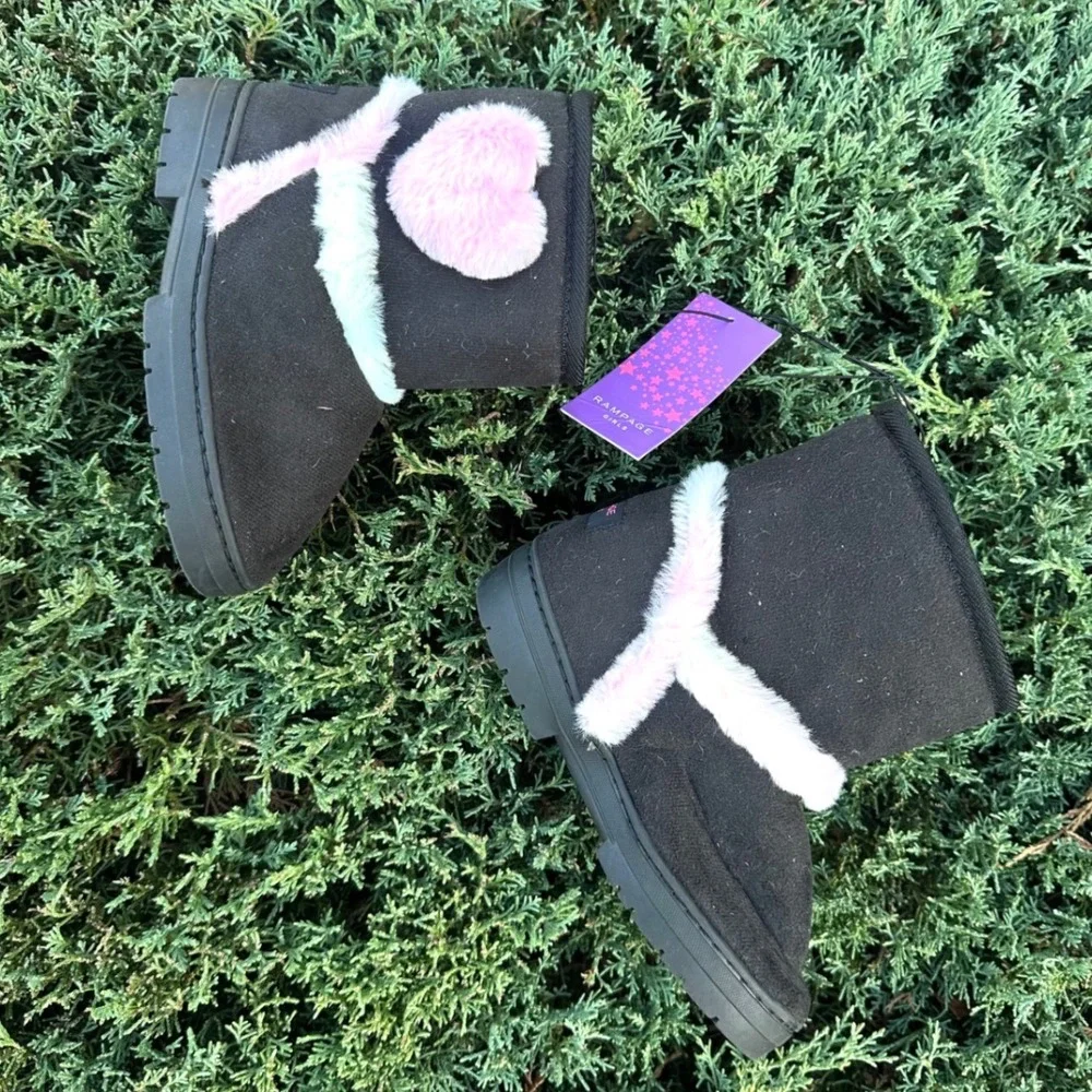 Rampage Little Girls Fur Heart‎ Microsuede Boots Size 13 Black
