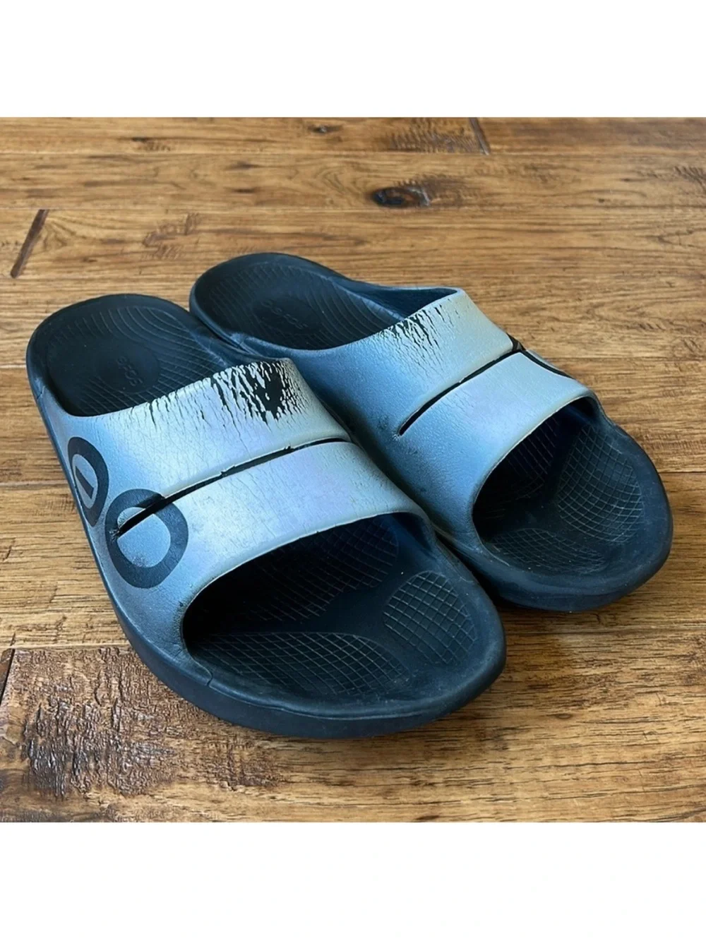 Oofos Ooahh Sport Slide Sandals Recovery Shoes Black White Size Men 11 Women 13