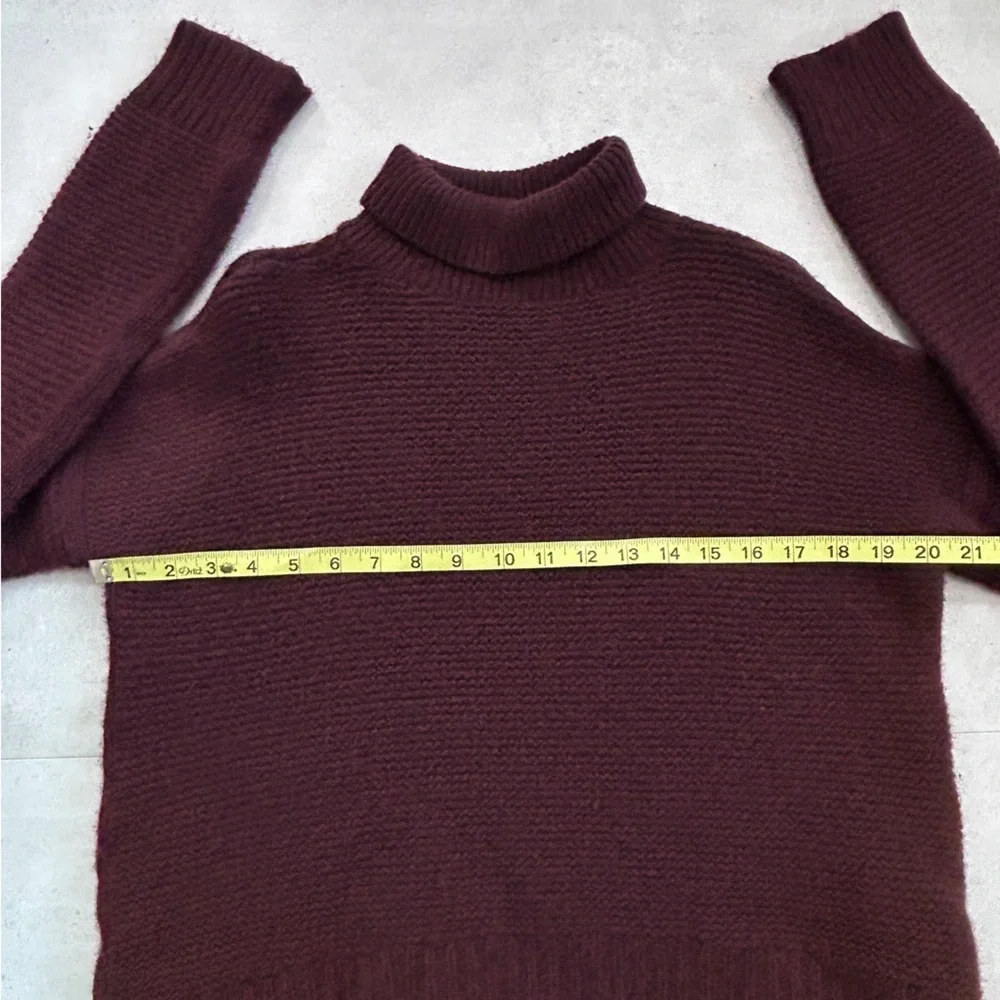 Vince Cashmere Wool Blend Chunky Turtleneck Sweater, Eggplant, Size XS