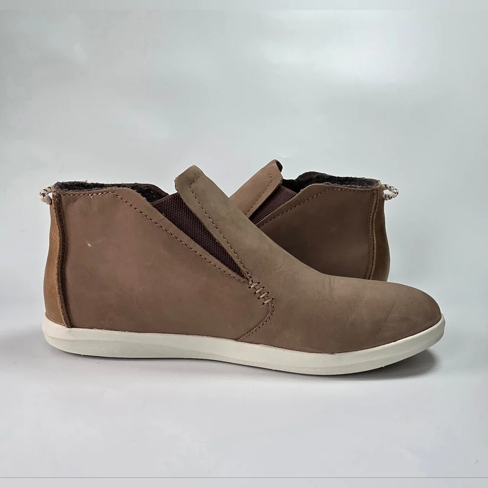 Olukai Women's Hawai‘iloa Manu Hope Taupe Grey/Off White Size 10