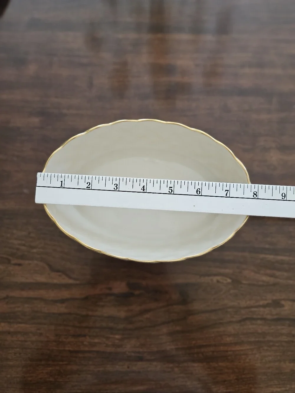 Lenox Ivory Lattice collection Oval Scolloped  Basket Weave Serving Dish