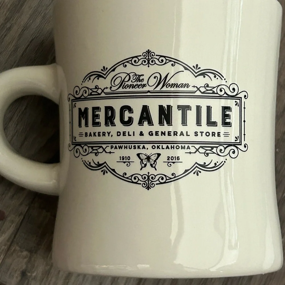 50%offw❤️ The Pioneer Woman Mercantile coffee mug