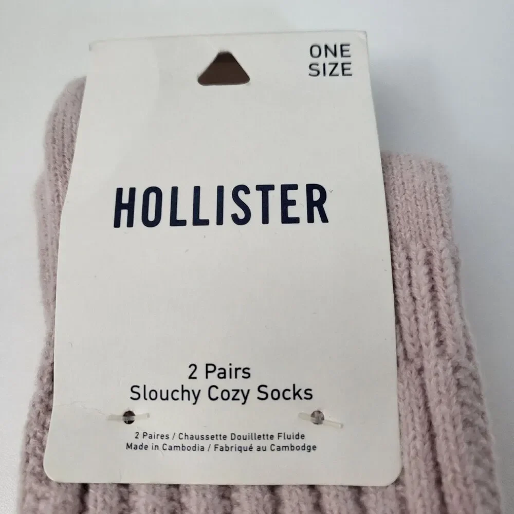 NWT HOLLISTER Socks Slouchy Cozy 2 Pairs Pink Red One Size Ribbed Loungewear