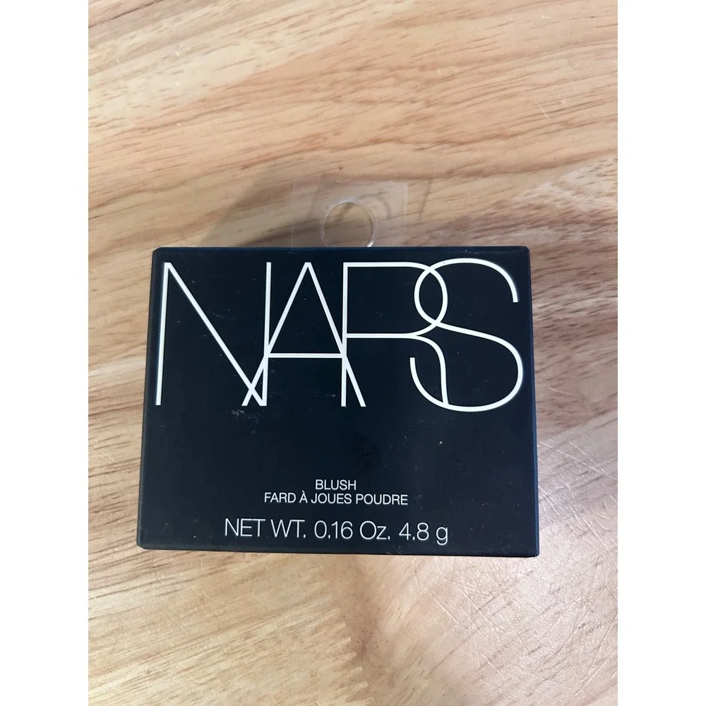 NARS Blush Women 0.16 oz Illicit 4079 Satin Peachy Nude Powder Compact New
