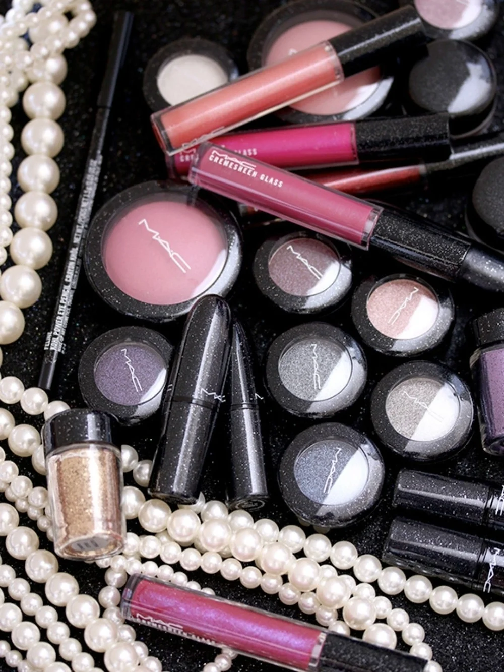 DISCONTINUED MAC MINERALIZE BLUSH- 
