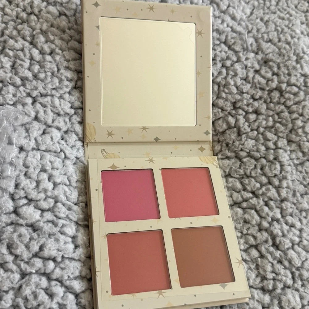 🆕NIB Moonslice Beauty Blushing Moon Blush Palette