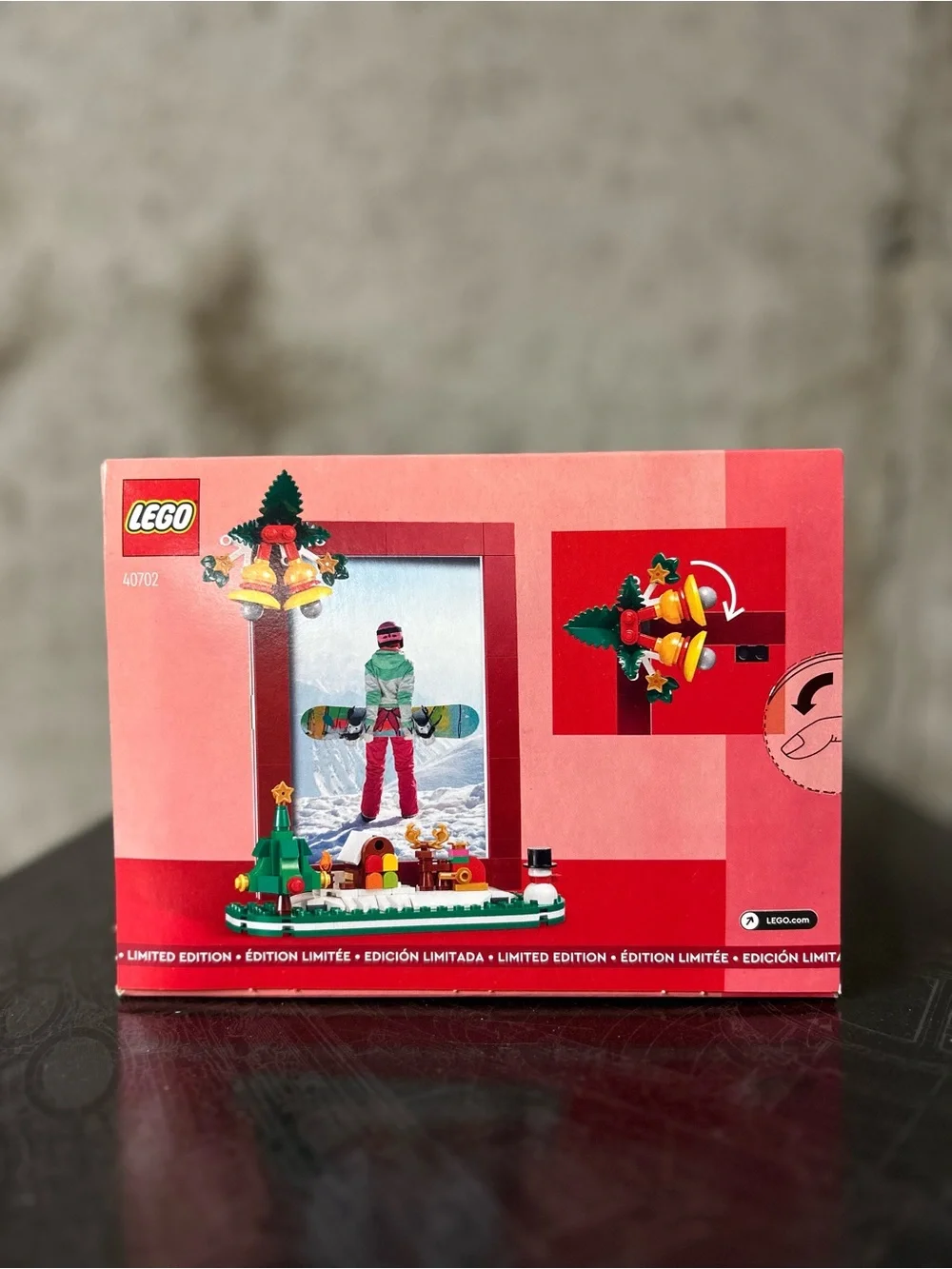 LEGO Holiday Picture Frame Building Set (40702)