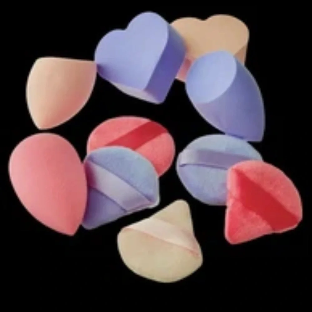 Bridgerton Heart-Shaped Makeup Sponges