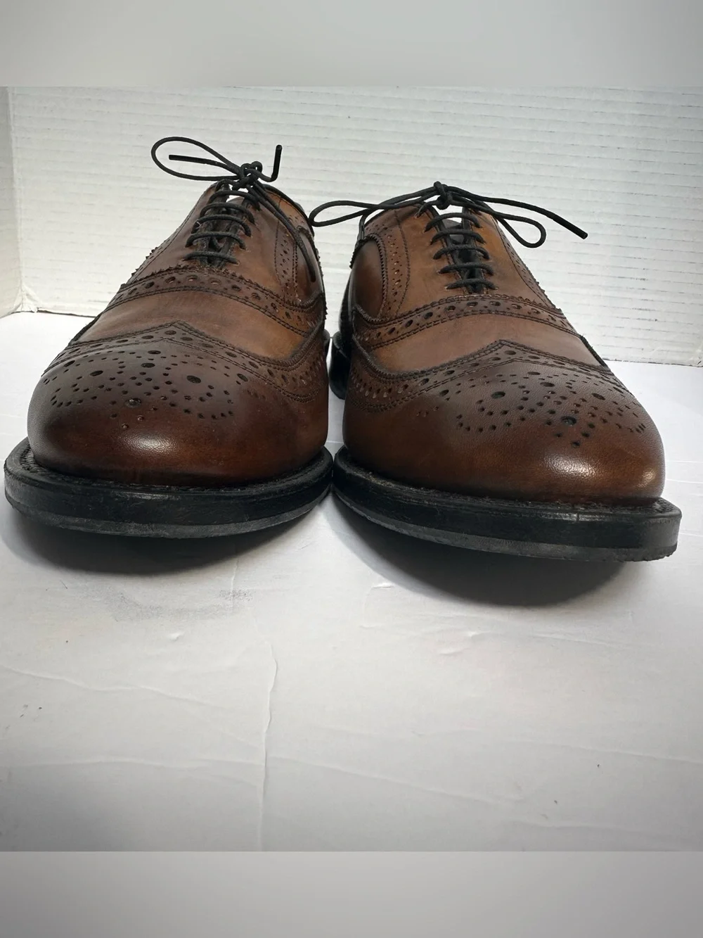 Allen Edmonds Men’s Brown MCALLISTER Wingtip Oxford Almond Toe Shoes- Size 11