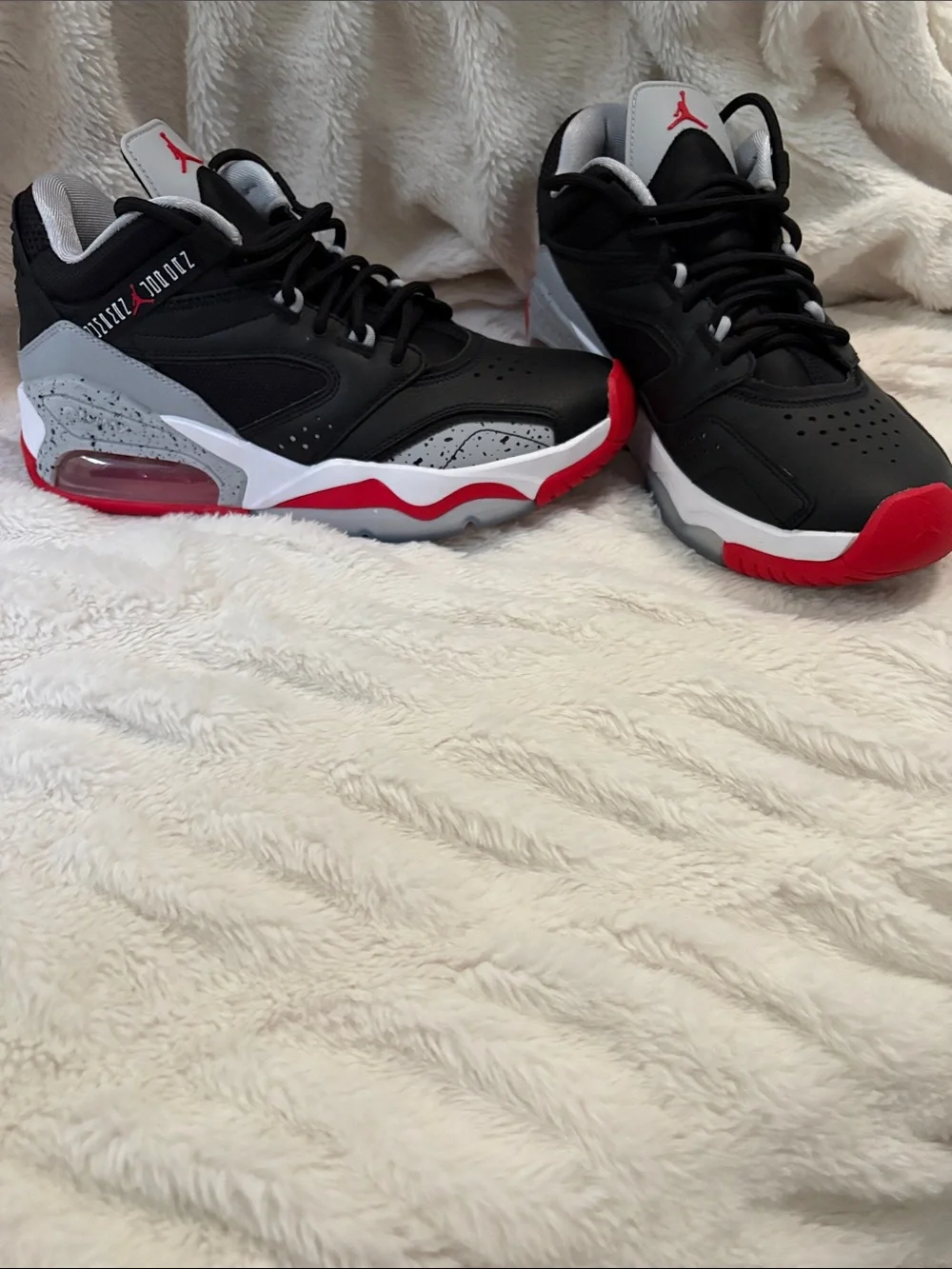 Jordan Black, Red & White Men's Basketball Sneakers