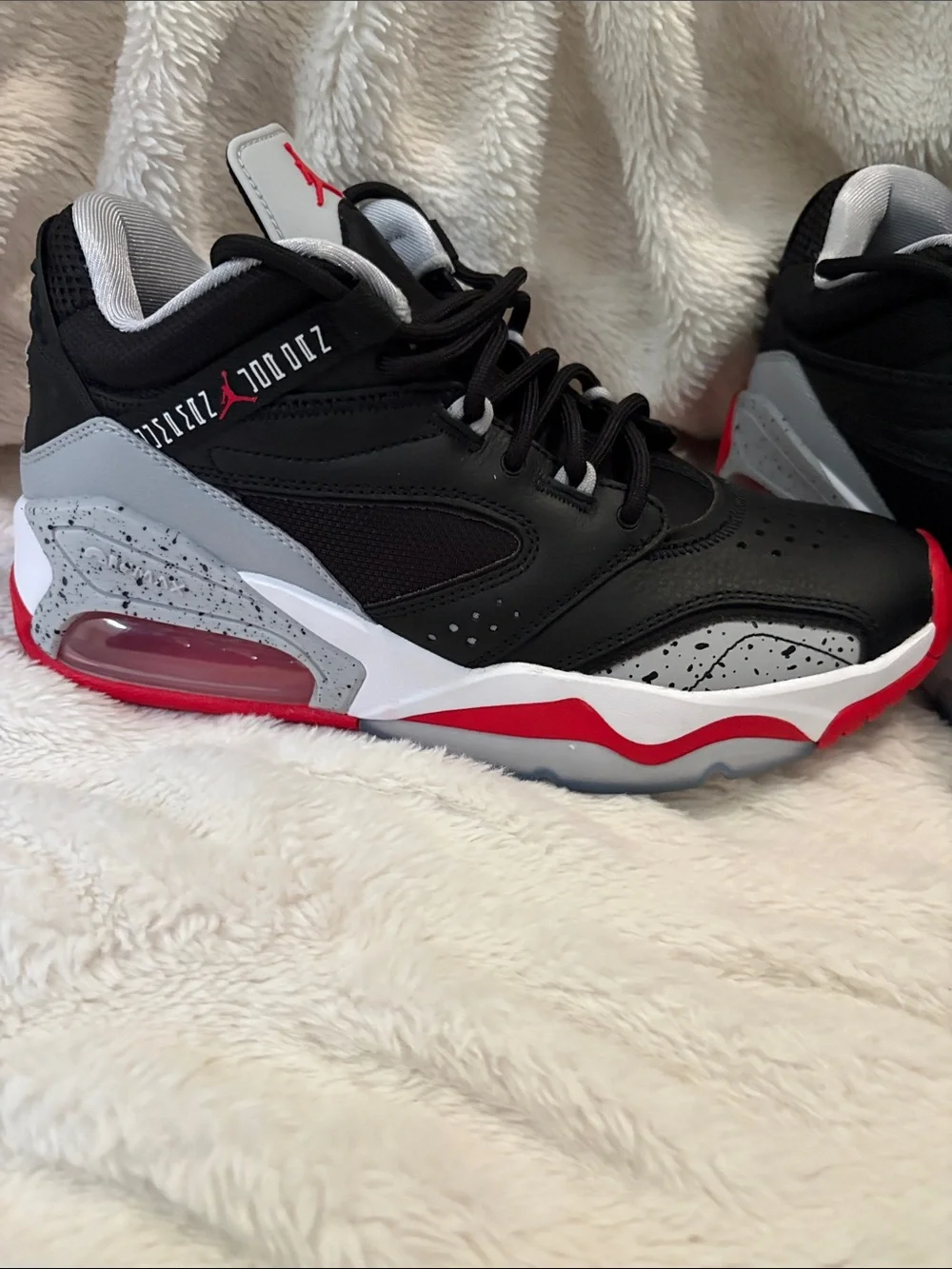 Jordan Black, Red & White Men's Basketball Sneakers