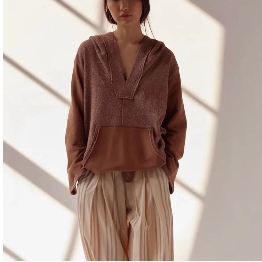 Free People Free-est Raven Pullover‎ Hoodie Sweatshirt in Otter Brown Size Small