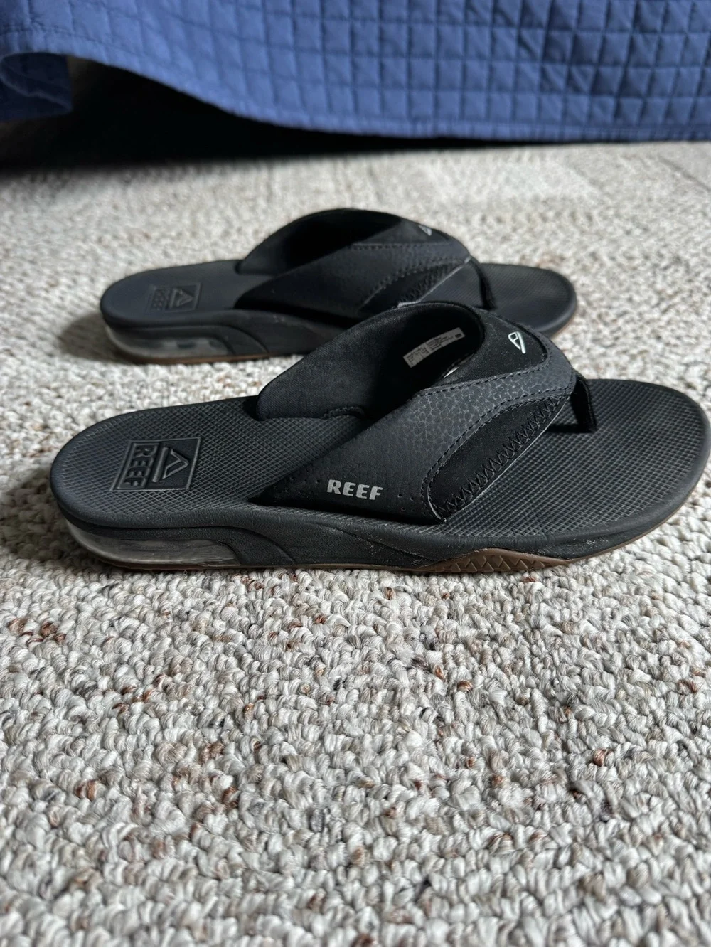 REEF Boys Black Flip Flops Sandals Youth Size 4