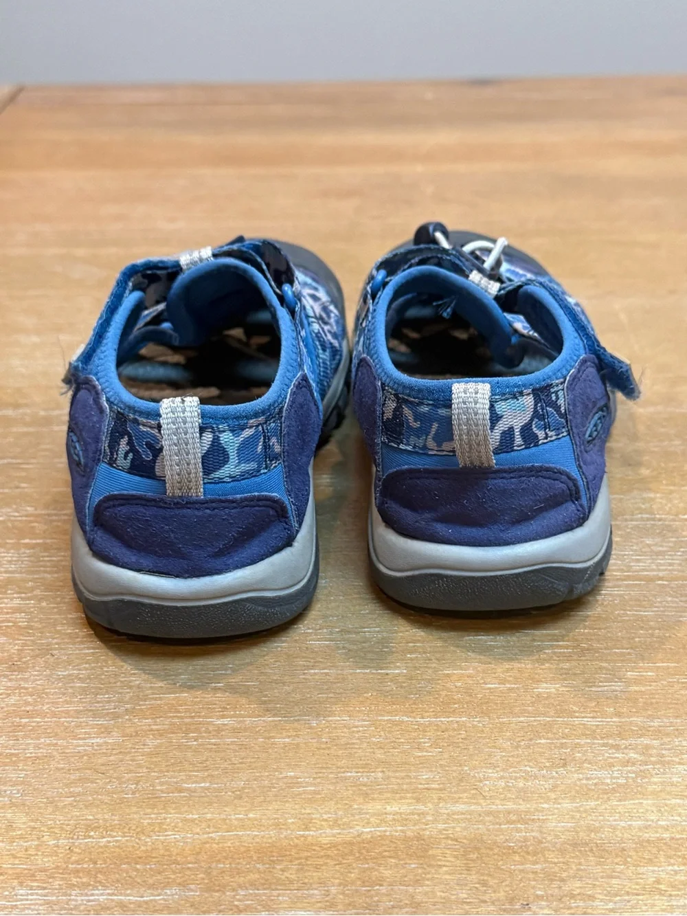 Keen Kids Newport H2 Water Sandals Camo Bright Cobalt Waterproof Hiking Sz 3