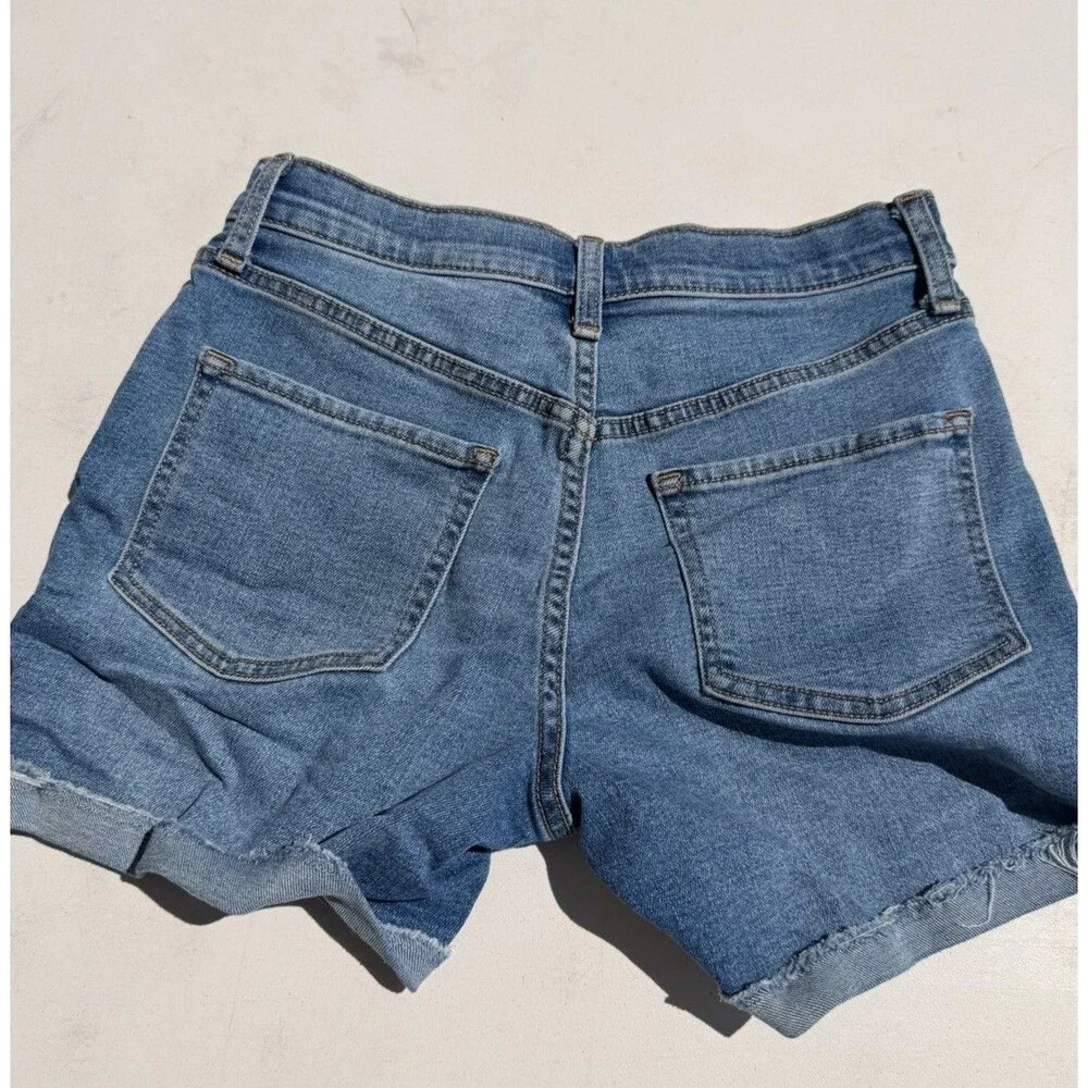 2 Pairs Girls Old Navy Jean Shorts Size 14 c10