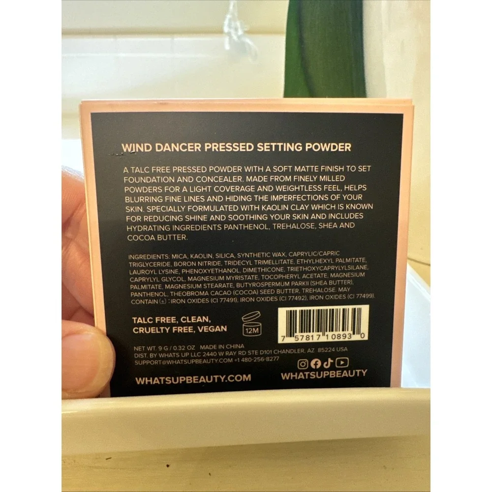 What's Up Beauty Wind Dancers Pressed Setting Powder ‎ 9g/ .32 OZ