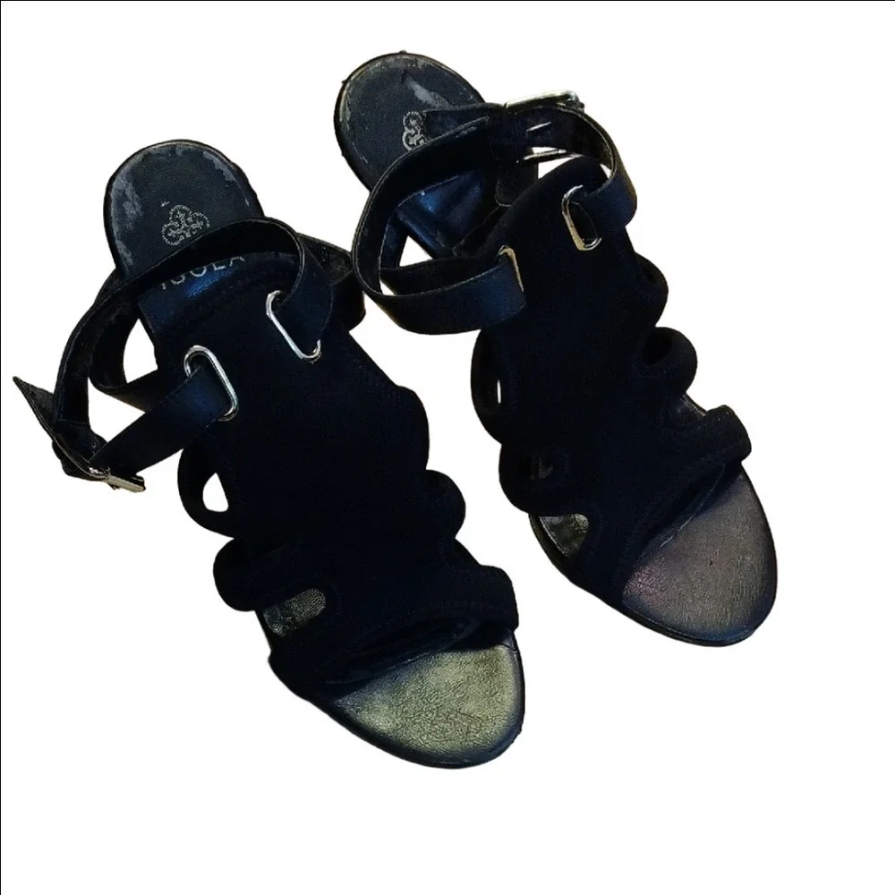 Isola Black Woven Straps Ankle Closure Heels