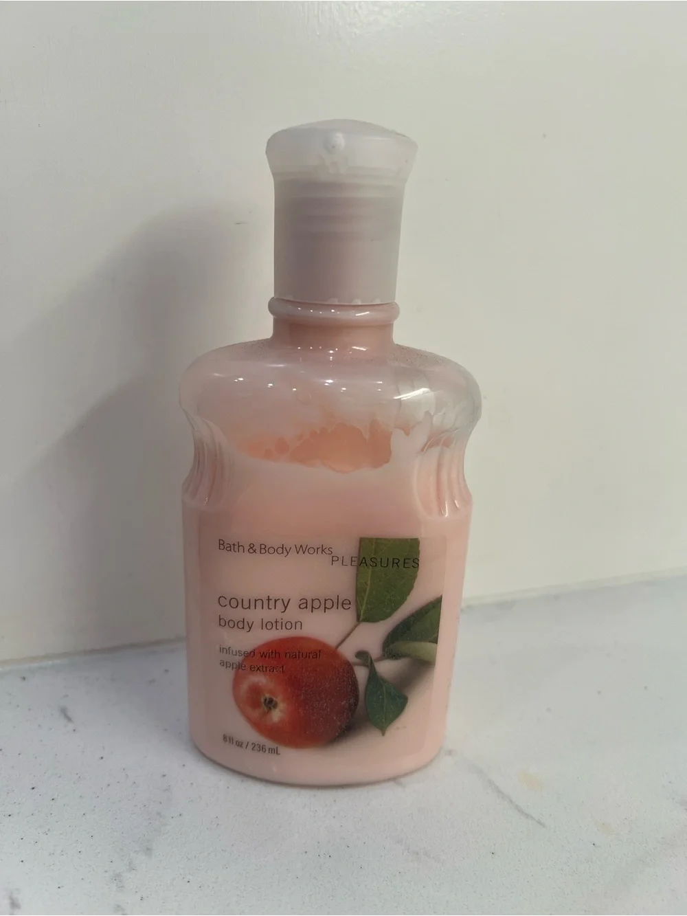 Bath & Body Works Pleasures Country Apple Body Lotion Retired Deadstock