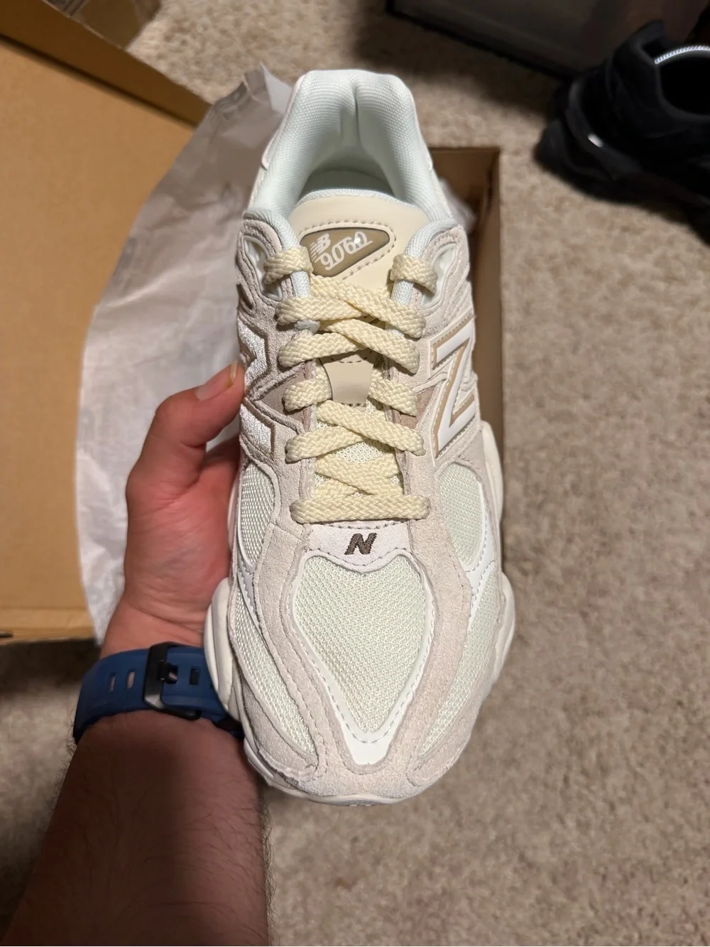 New Balance 9060 ‘Beige White’