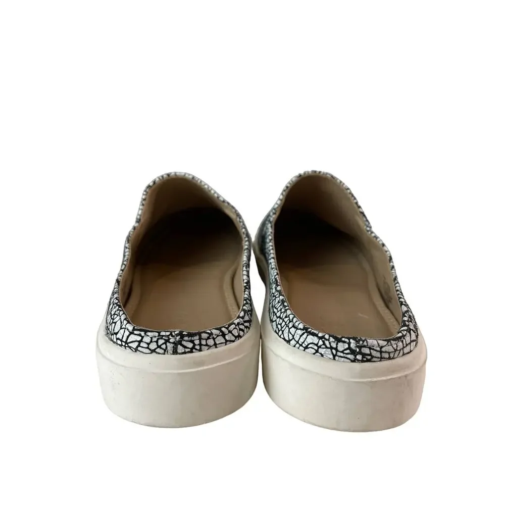 LOGO By Lori Goldstein Womens Diane Slip-On Shoes US 5.5M White/Navy Printed
