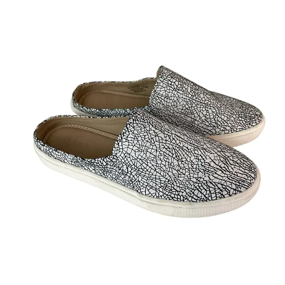LOGO By Lori Goldstein Womens Diane Slip-On Shoes US 5.5M White/Navy Printed