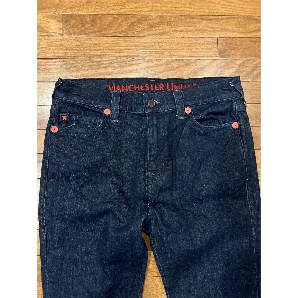 True Religion Manchester United Jack SE Jeans Mens 34x29 Dark Wash Red Stitch