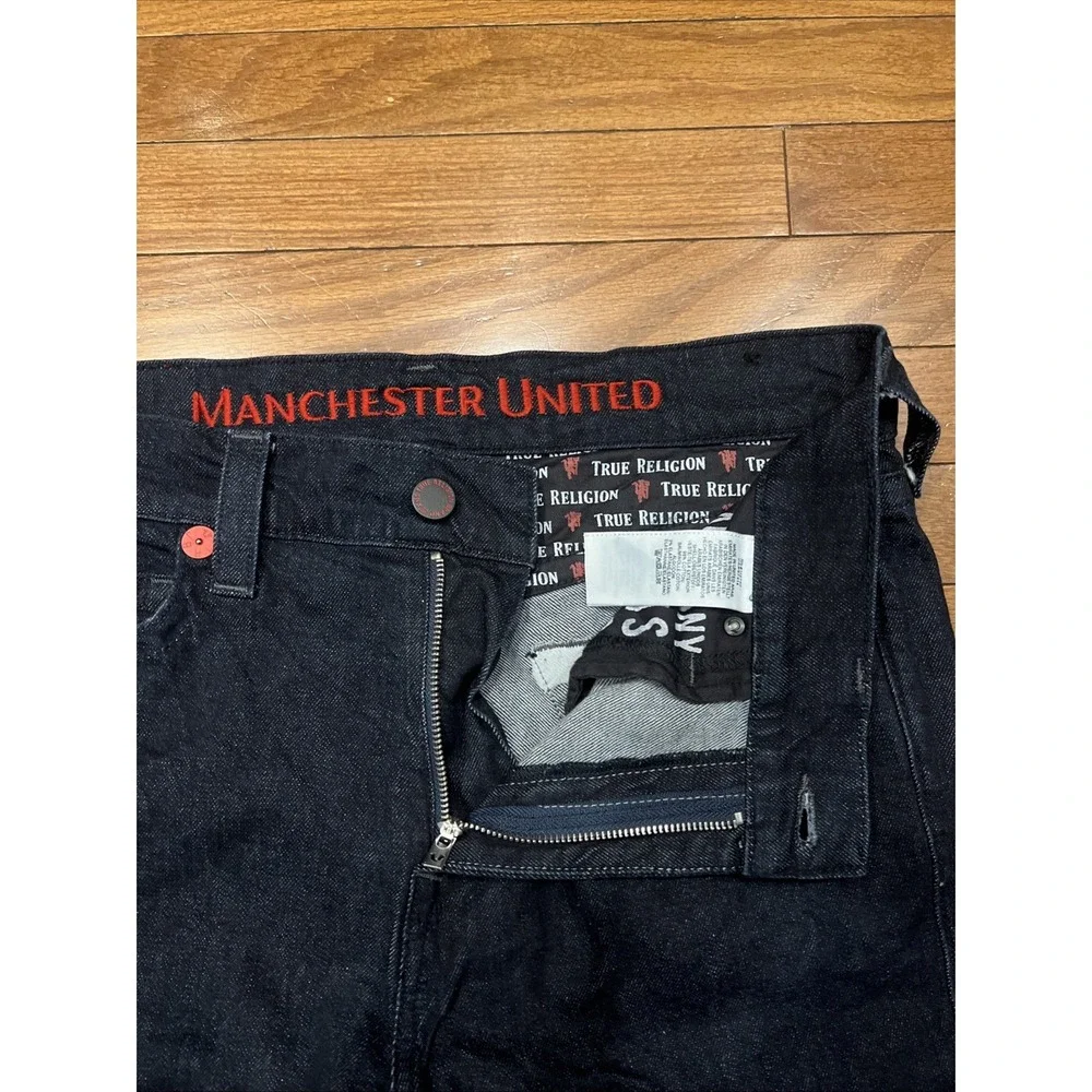 True Religion Manchester United Jack SE Jeans Mens 34x29 Dark Wash Red Stitch