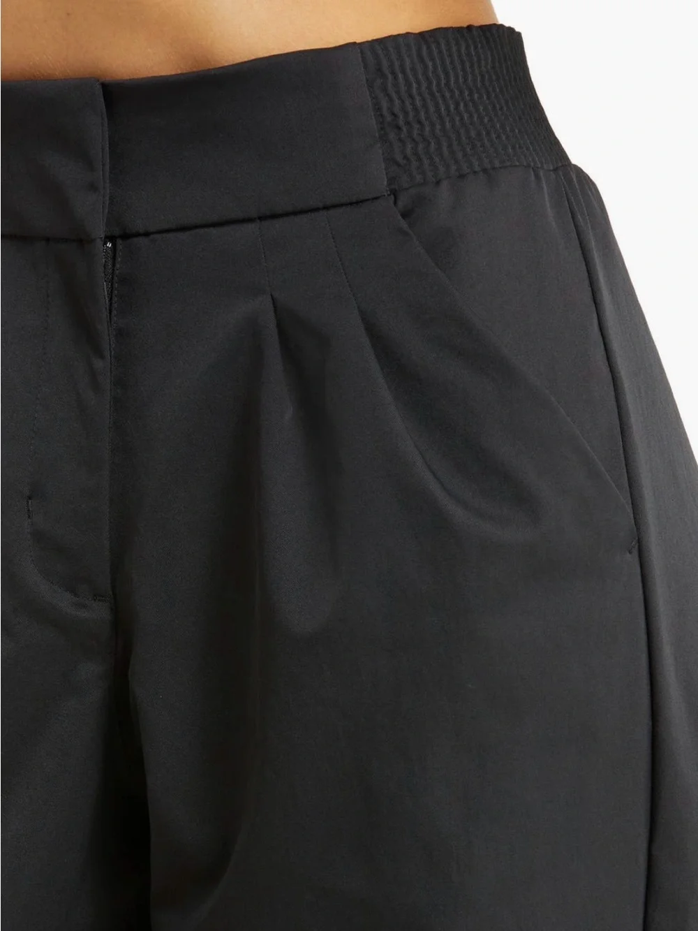 Nike Sportswear Dri-FIT Tech Pack High Waist