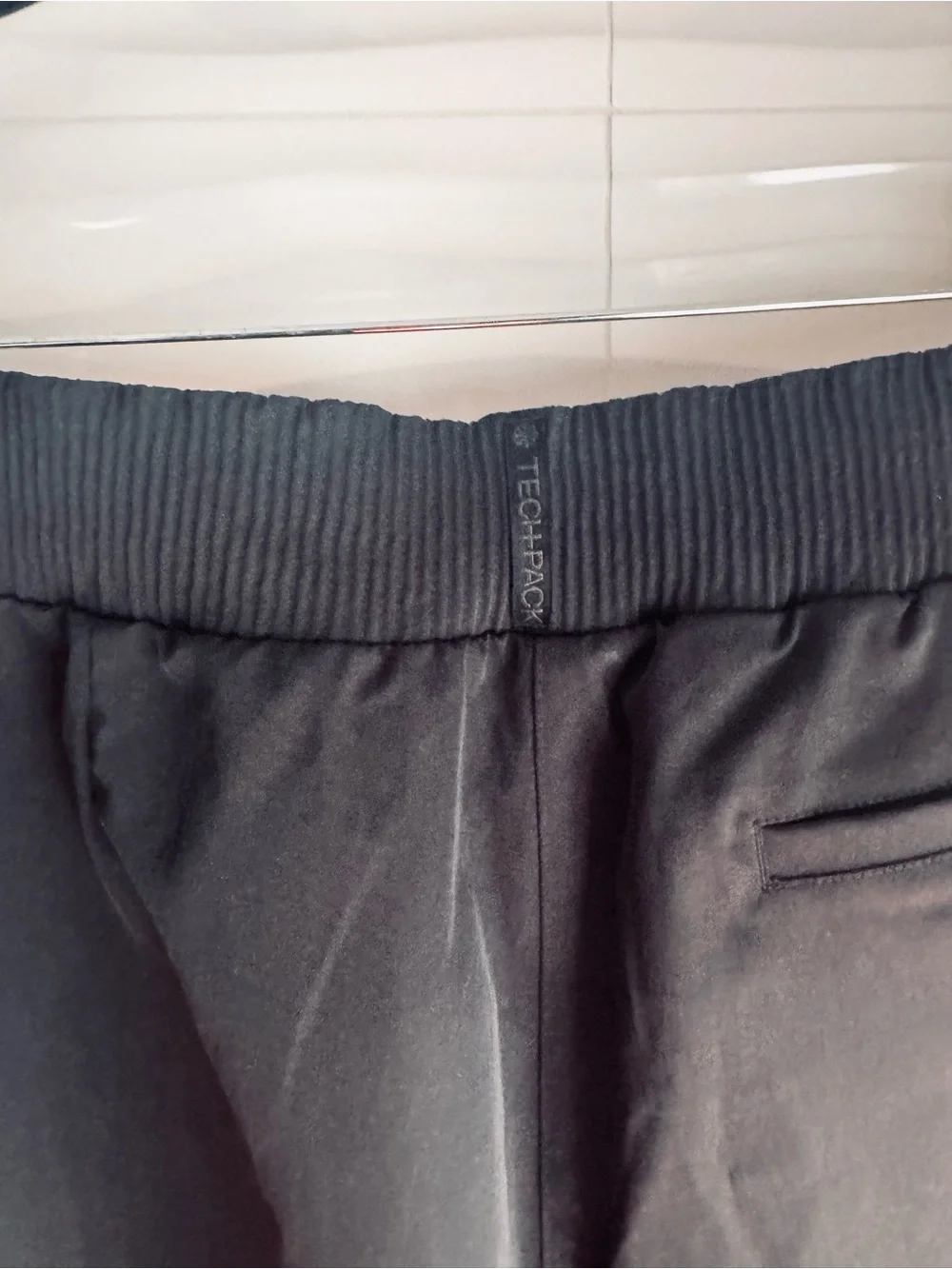 Nike Sportswear Dri-FIT Tech Pack High Waist