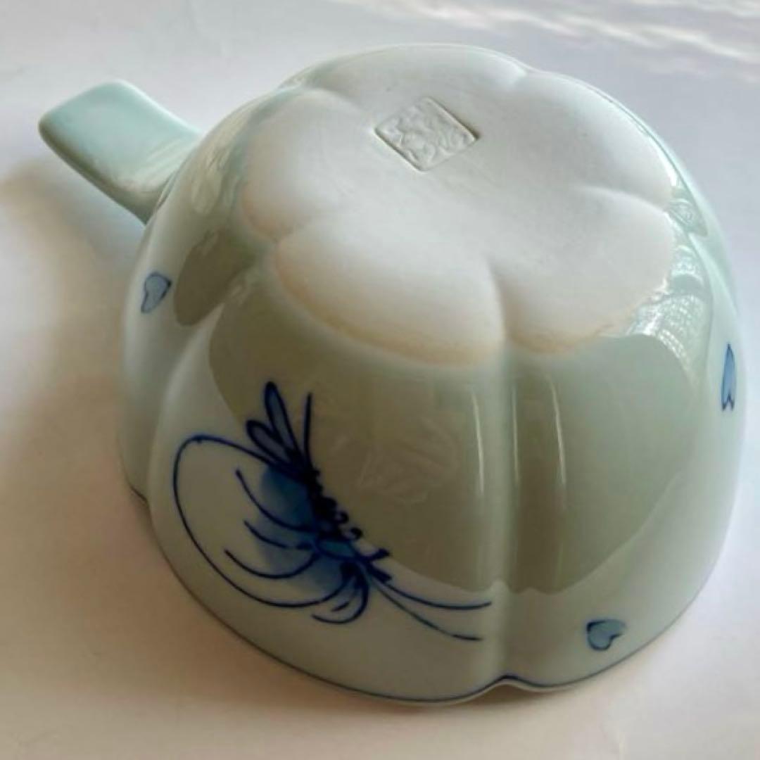 Arita Ware Kinsho-do ★ Dancing Butterfly Tonkotsu ★ With Spoon ★ Small Bowl ★ Pouring Pot ★ Dressing ★ Sauce Pot