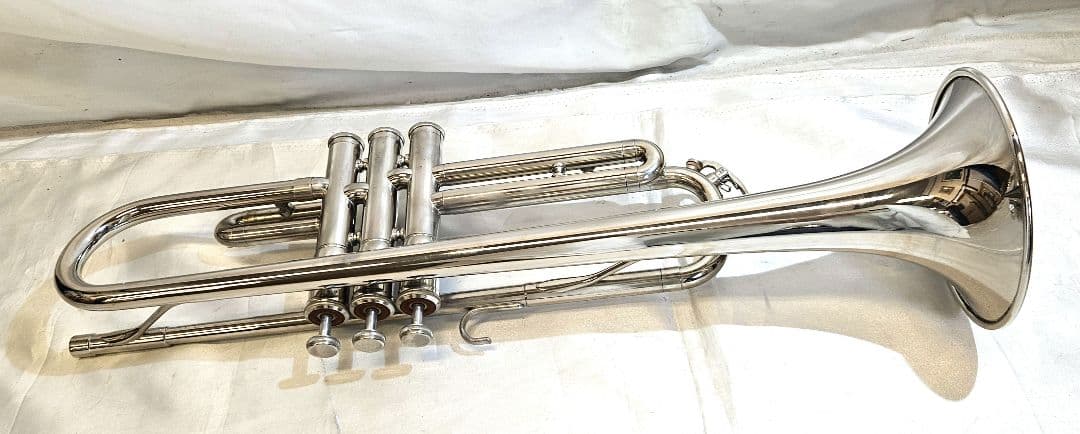 YAMAHA Trumpet YTR-135 SN: 199786 With Case
