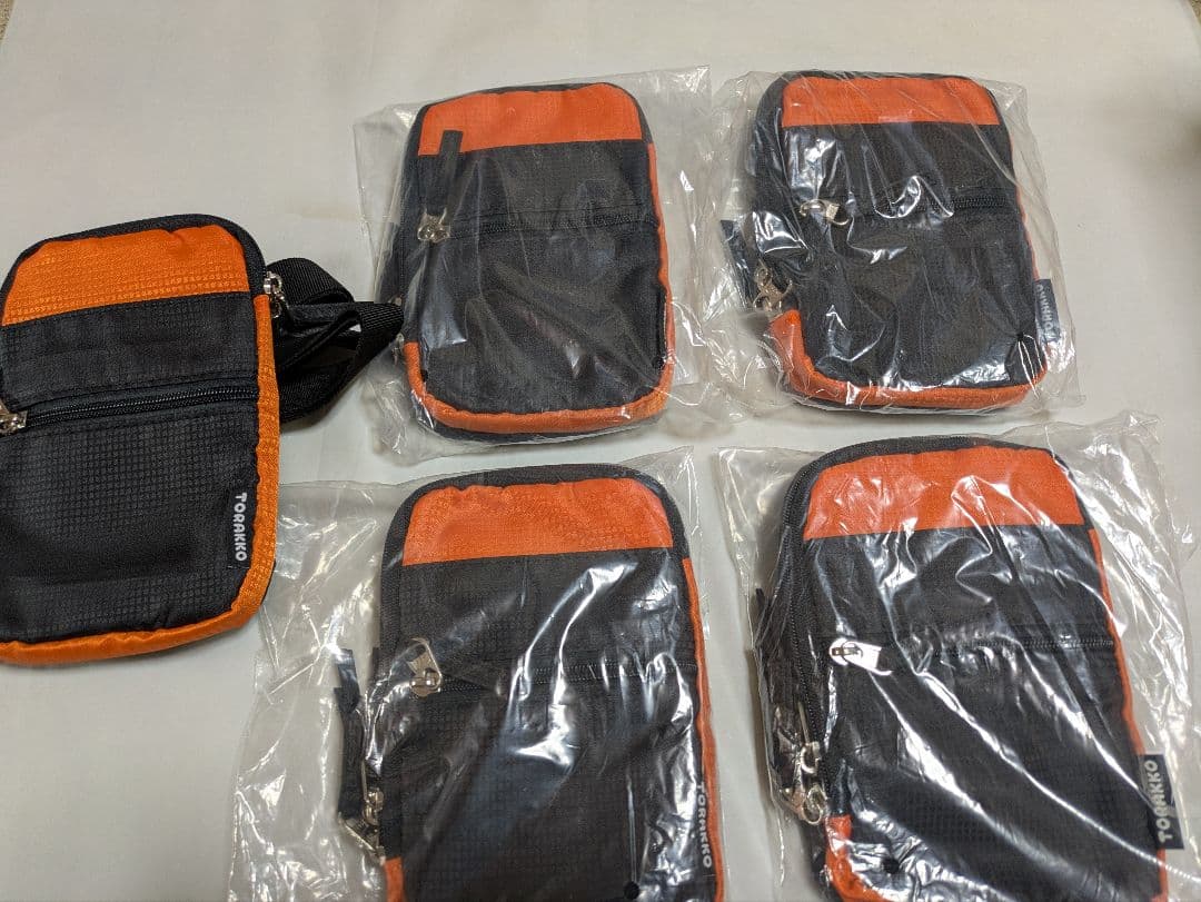 TORAKKO Shoulder Bag Orange/Black (5 pcs)