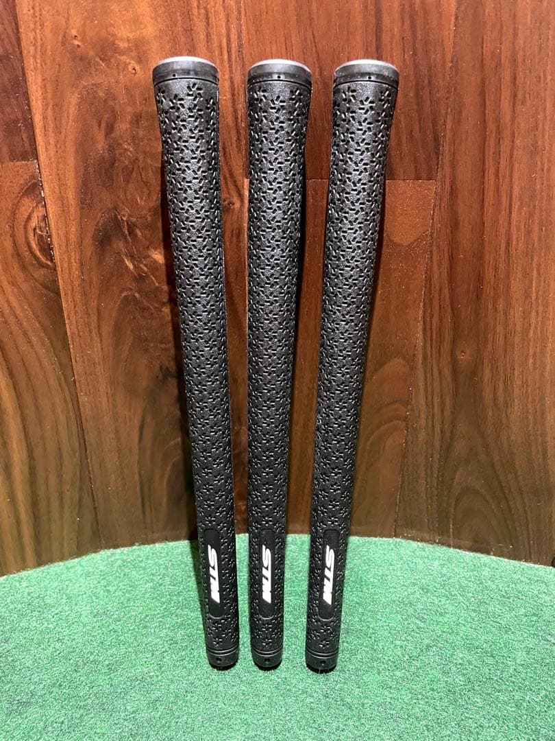 New STM M1 Grips, Set of 3, No Backline
