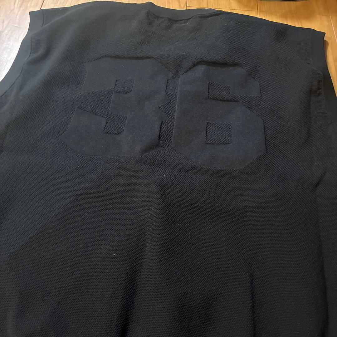 【Excellent Condition】Russeluno Black Vest Size 7 (3XL)