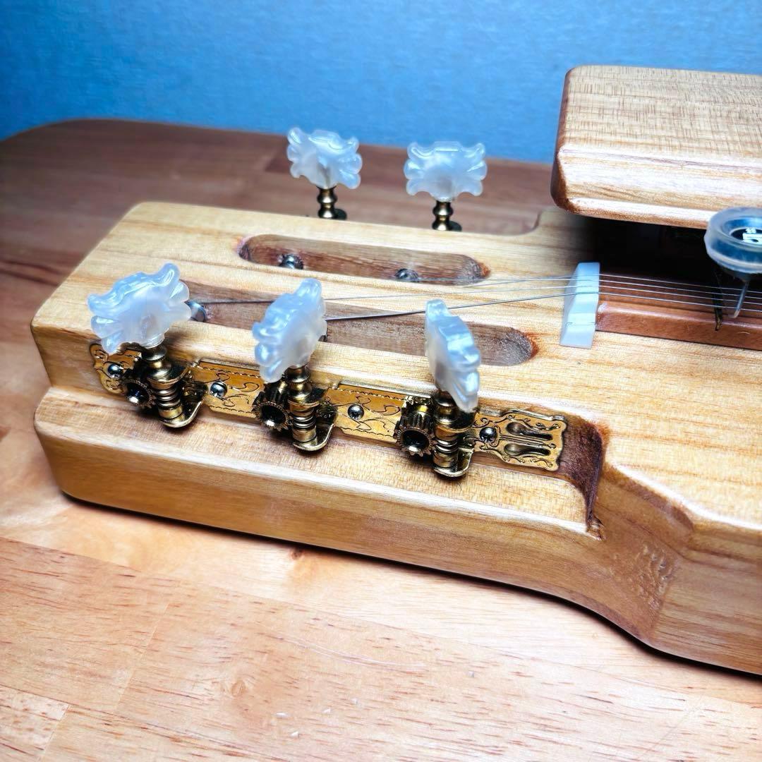 Taishogoto Shikishima Kotodenryu Innocence Finish Wooden Hard Case Included String Instrument