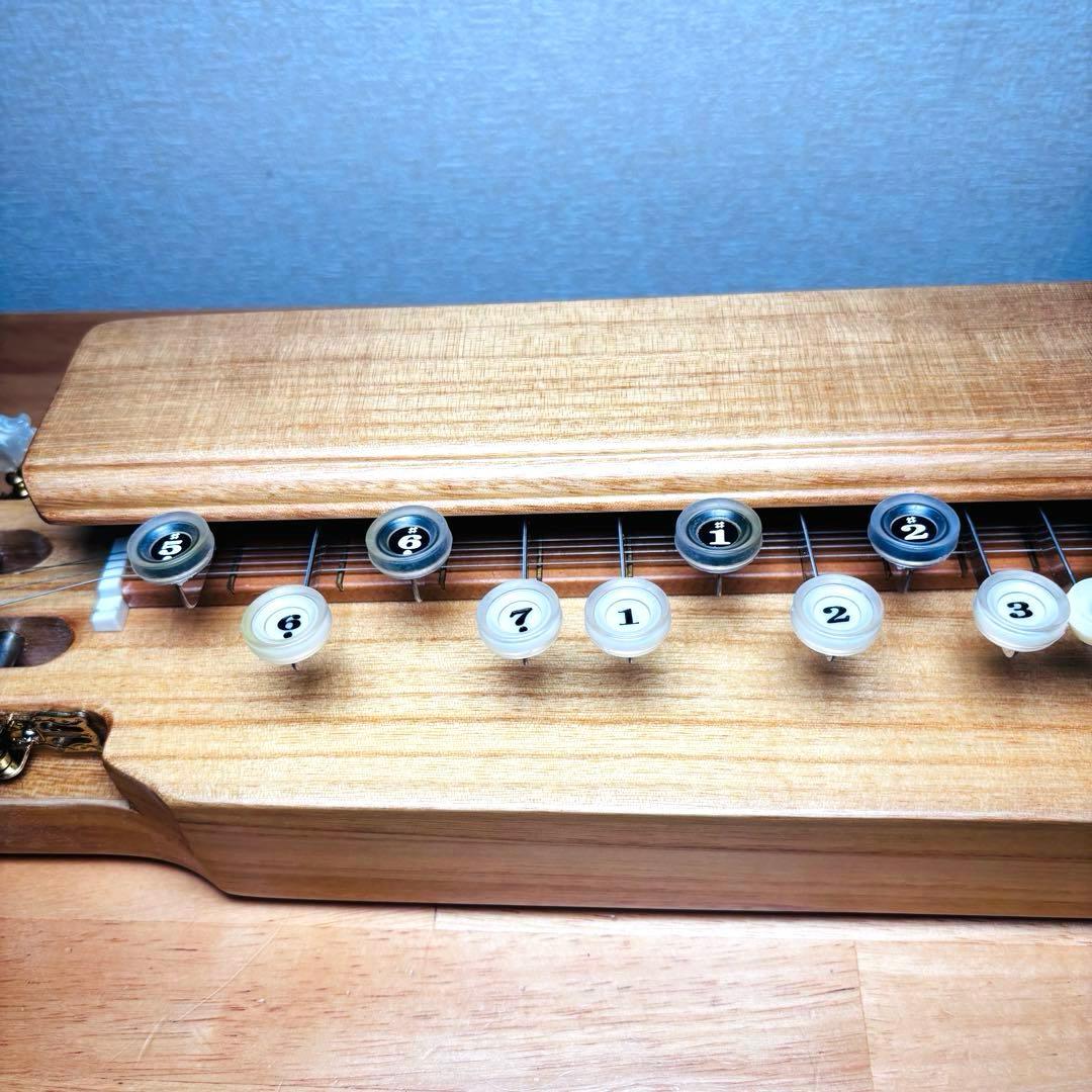 Taishogoto Shikishima Kotodenryu Innocence Finish Wooden Hard Case Included String Instrument